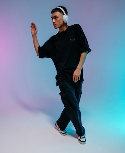 Home 17 person about